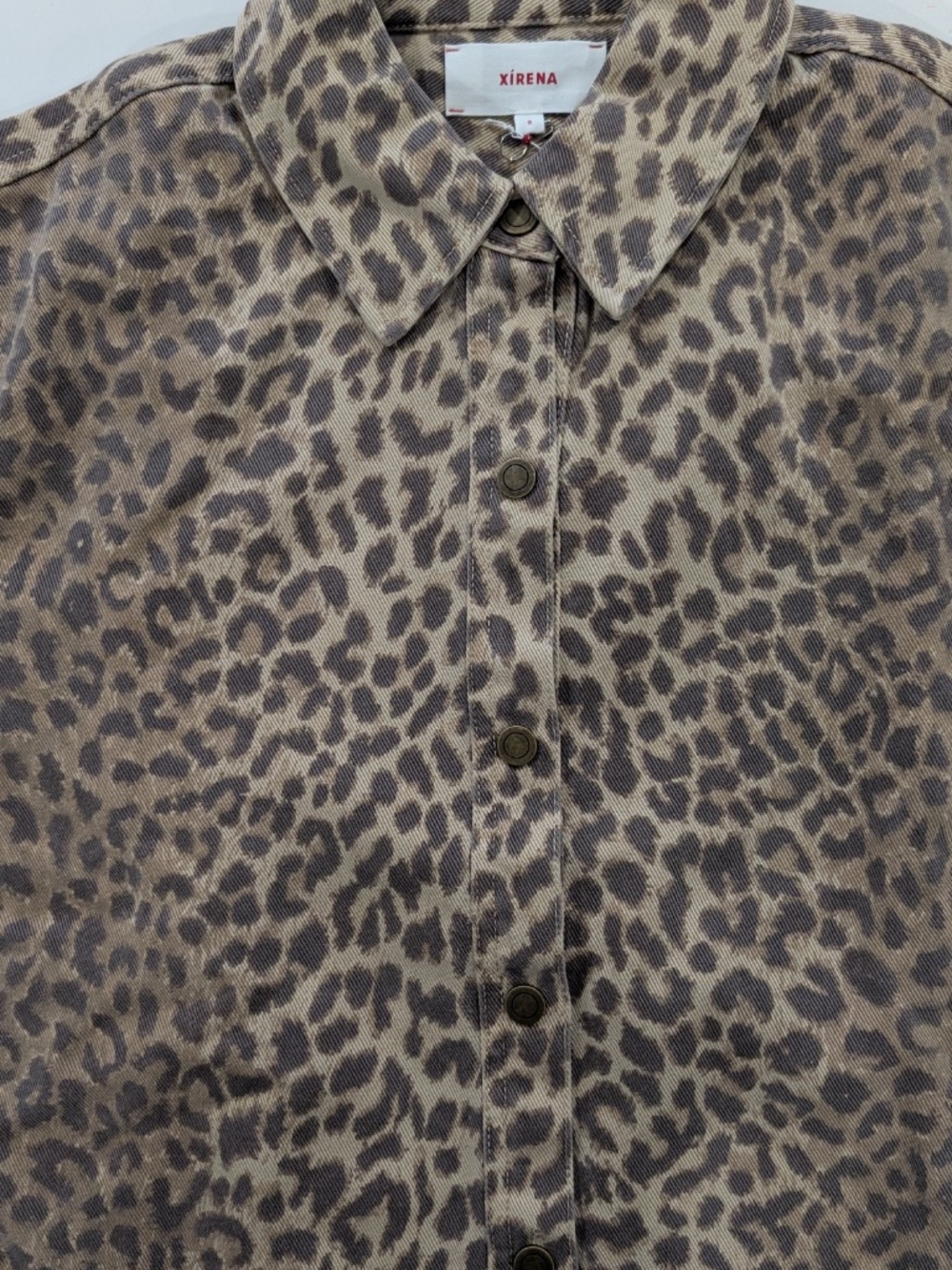 Xirena Gia Shirt Sable Leopard Print Denim NWT Small Snap Button Relaxed Cotton - Picture 10 of 14